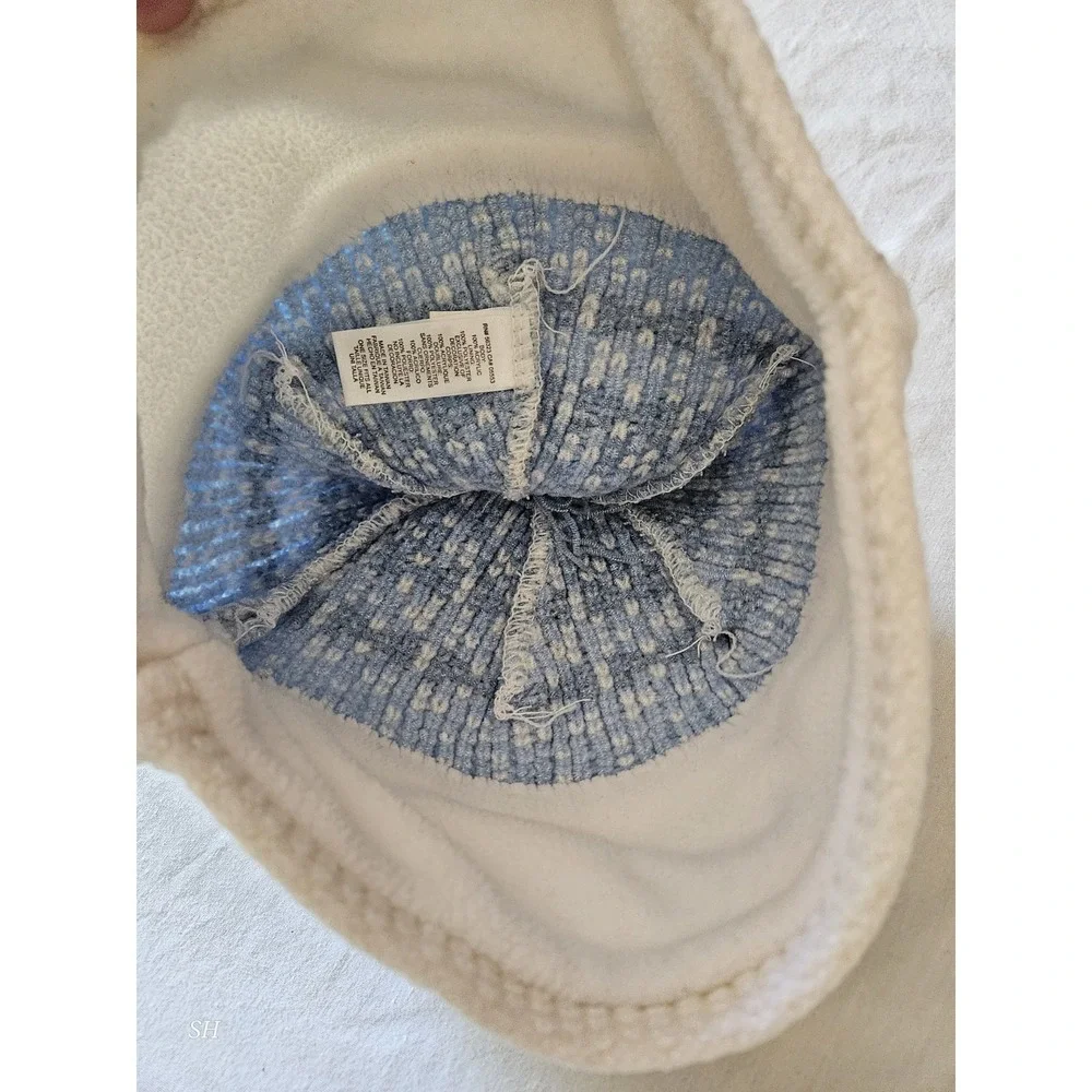 Girls White Blue‎ Pom Pom Beanie Winter Hat Fleece Lined Knit One Size